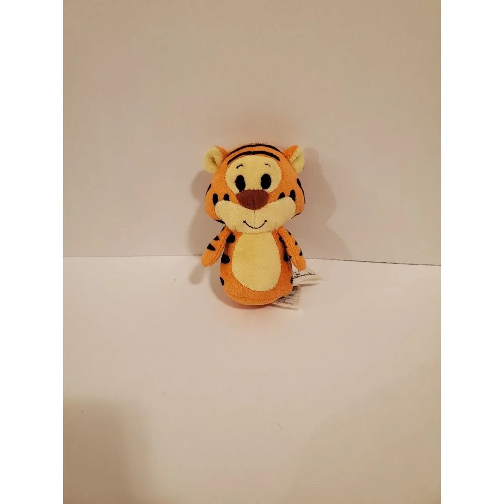 Hallmark Winnie the Pooh BABY‎ TIGGER 3-4